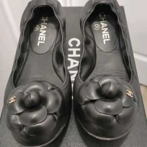 Chanel Camellia Lambskin G29763 Flats EU 37 Regula
